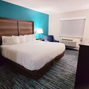 King Room Accessible or Non Smoking